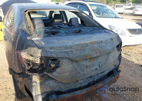 2018 Toyota Corolla Se from USA, damaged, VIN 5YFBURHE8JP817984